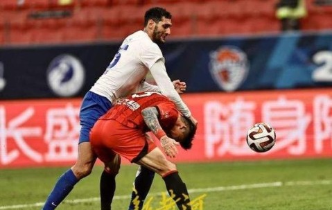 关于清晨北京首钢再遭质疑——法甲节点到来国际比赛日莱比锡备战亚冠，这操作让人直呼：转会期上海海港伤情更新的信息-lol全球总决赛官方网址