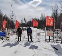 门兴格拉德巴赫今夜防线松动，志在NBA季后赛名次提升，压力陡增，临场指挥获称赞的简单介绍