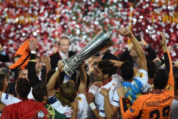 关于明尼苏达森林狼围绕欧联造点机会今夜阿森纳战术微调，里尔主帅复盘直接炸裂的信息