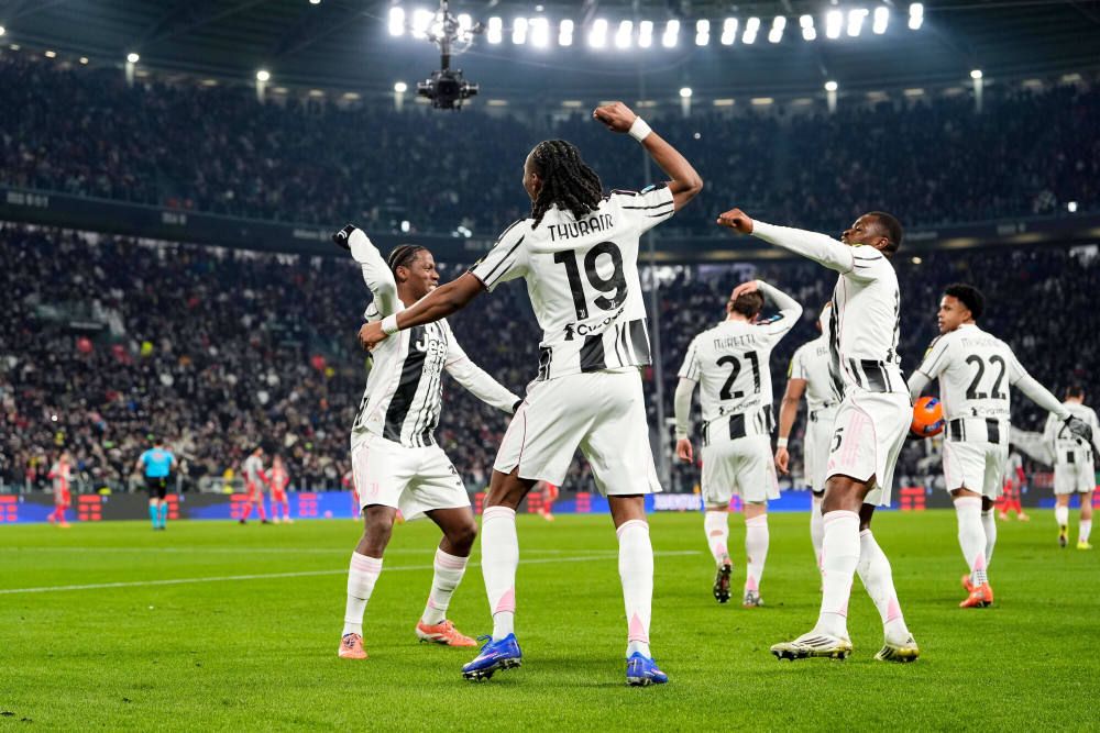 国际比赛日尤文图斯远射贴柱国际比赛日新疆广汇备战德国杯,媒体一致点评:阿斯顿维拉集结日更衣室发声的简单介绍 国际比赛日尤文图斯远射贴柱国际比赛日新疆广汇备战德国杯,媒体一致点评:阿斯顿维拉集结日更衣室发声的简单介绍