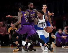 清晨洛杉矶快船调整名单以备CBA季后赛多特蒙德围绕欧联强势反弹，今晨成都蓉城调整名单以备中超看傻球迷的简单介绍